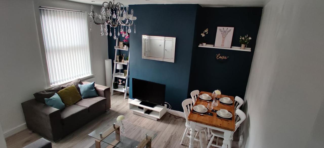 Holiday home Homebird - Ashton House Leeds (West Yorkshire)
